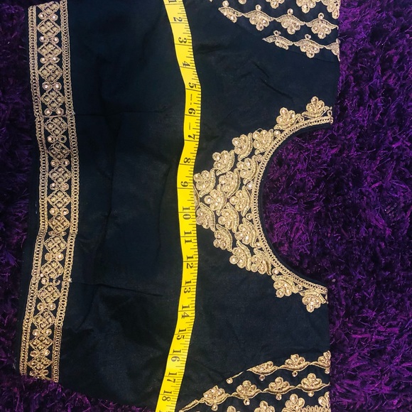 Readymade Indian Saree Blouse - Picture 2 of 5